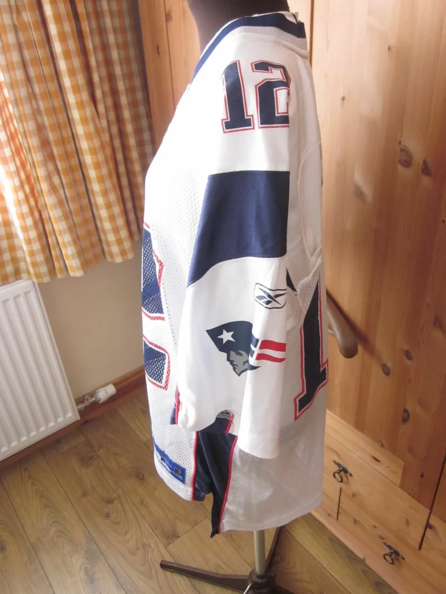 Tom Brady #12 New England Patriots NFL Jersey L - Image 2