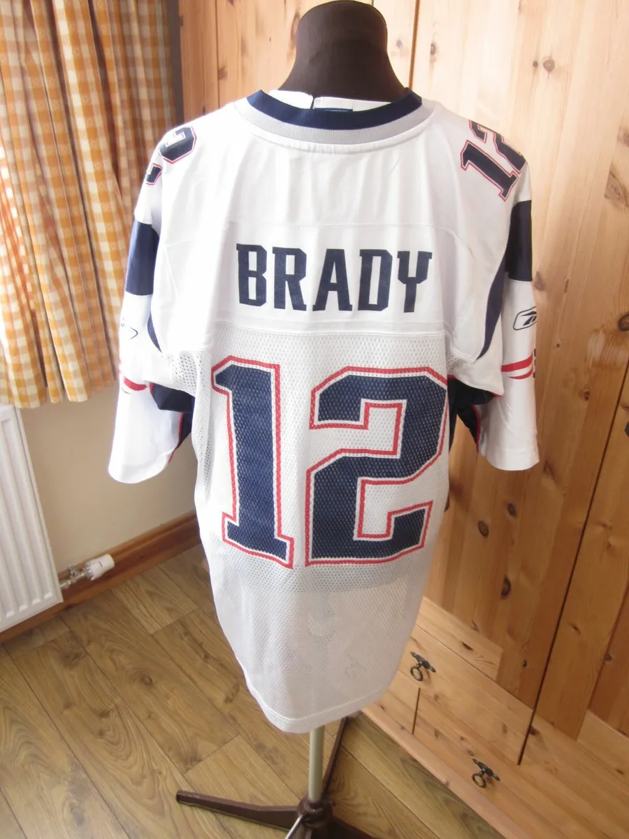 Tom Brady #12 New England Patriots NFL Jersey L - Image 4