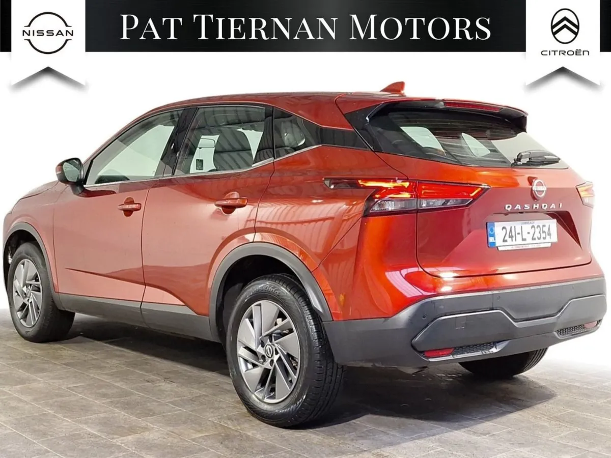 Nissan QASHQAI 1.3 PET Mild Hybrid SV - Image 2