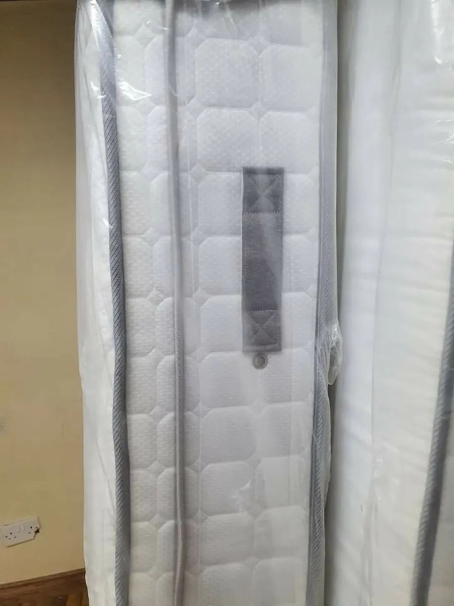 Small double mattresses available - Image 3
