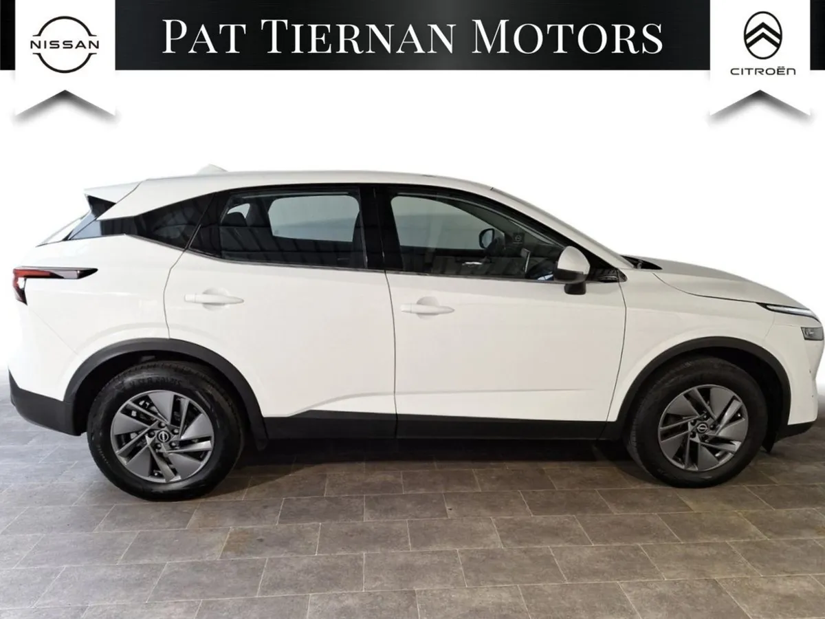 Nissan QASHQAI 1.3 PET Mild Hybrid SV - Image 4