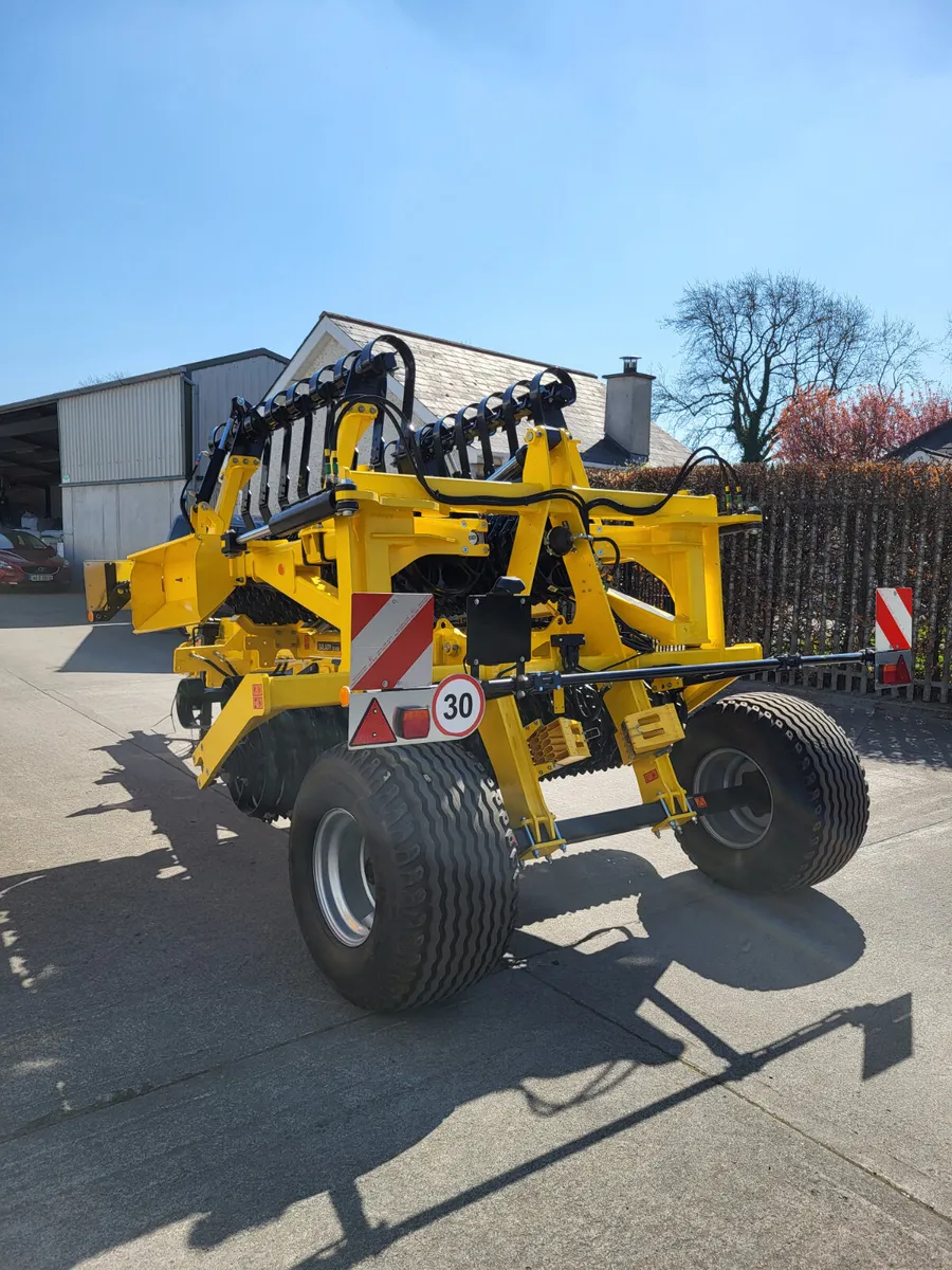 Bednar Galaxy GE 6.3meter Ring Roller - Image 1