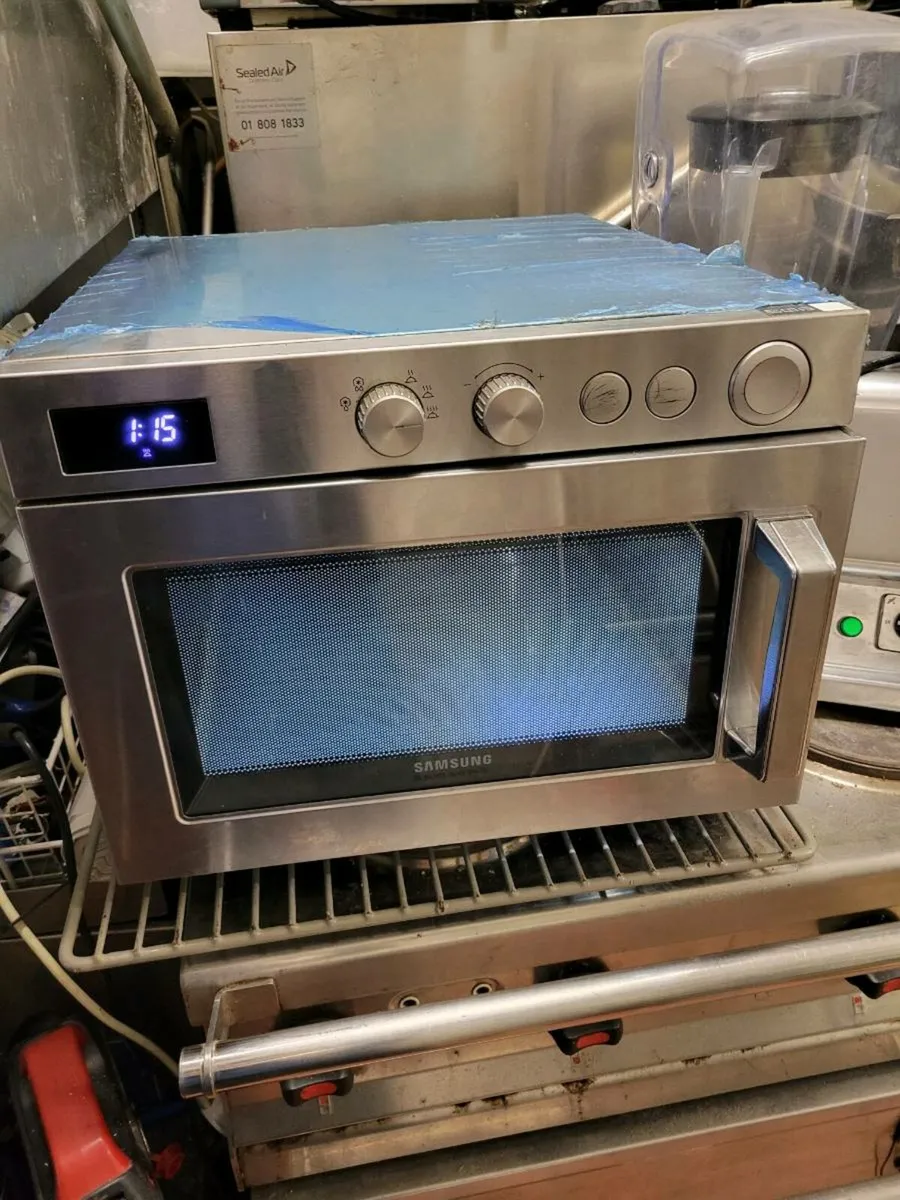 Microwave SAMSUNG 1850W - Image 2