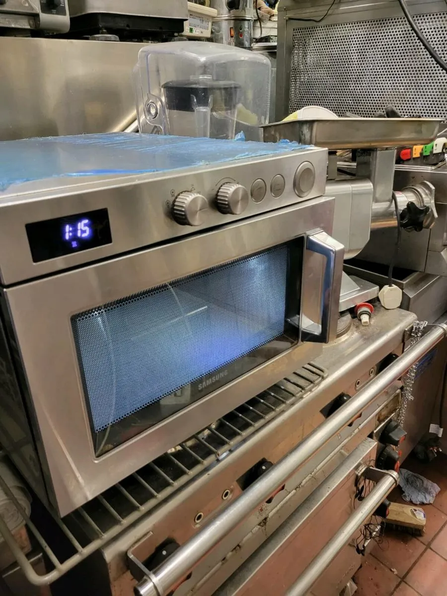 Microwave SAMSUNG 1850W - Image 3