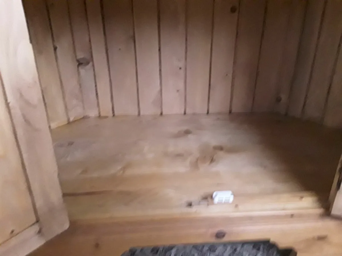 Large solid pine unit plenty of storage good condi - Image 4