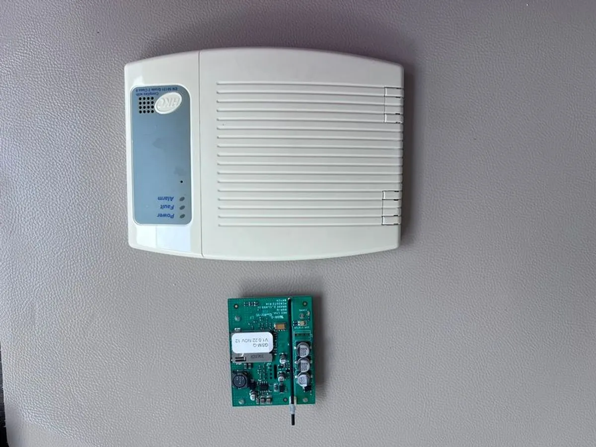 GSM Q Alarm fully working  - discontinued version - Image 2