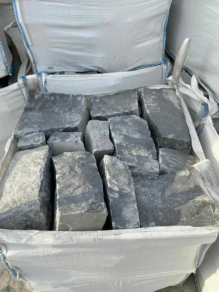 Building Stone - Image 2