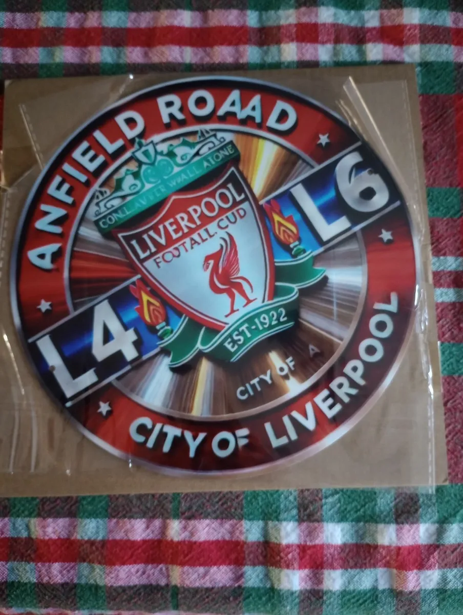 1pcs Vintage Sign Liverpool Anfield Road