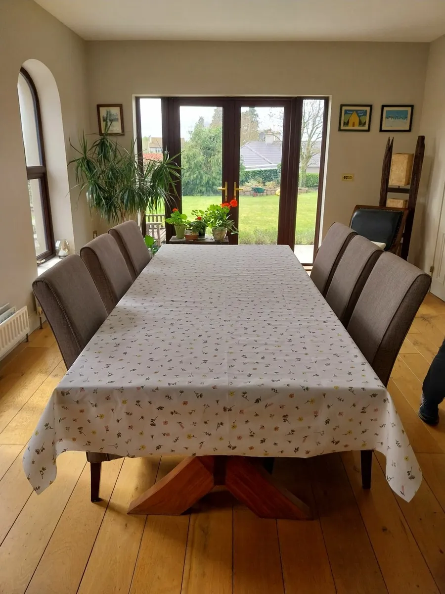 Dining room chairs - Image 2