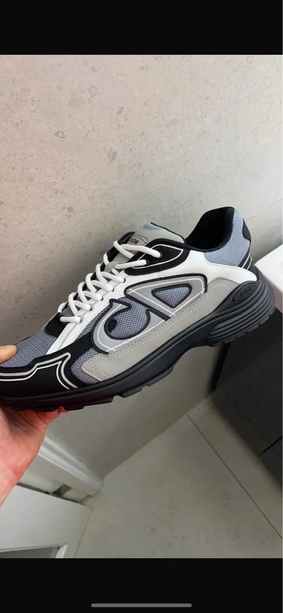Dior B30 Size 6-12 - Image 1
