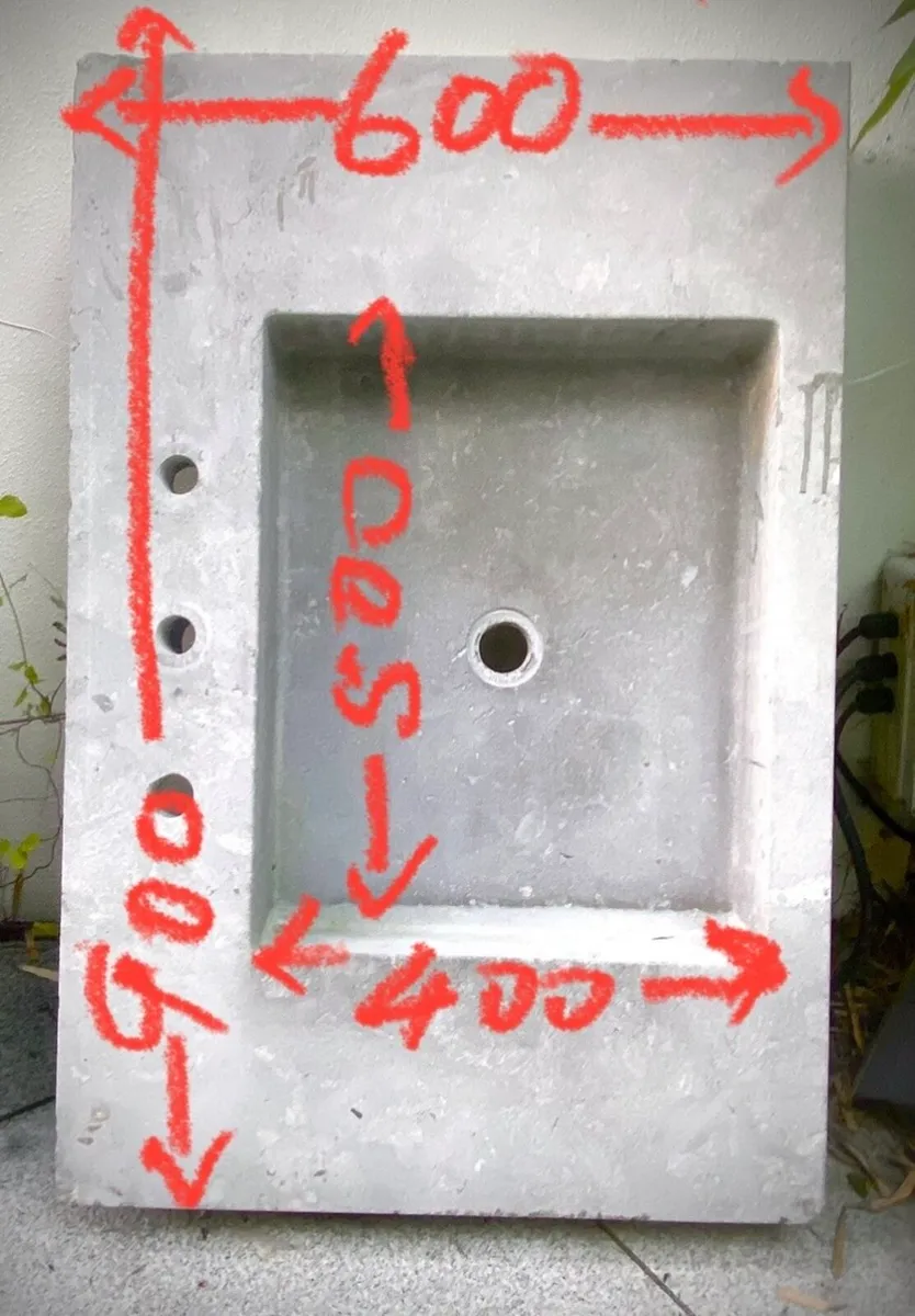 Designer Stone sink - Image 1