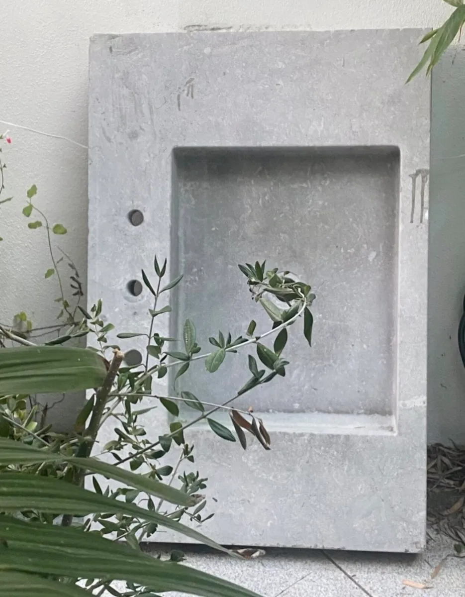 Designer Stone sink - Image 3