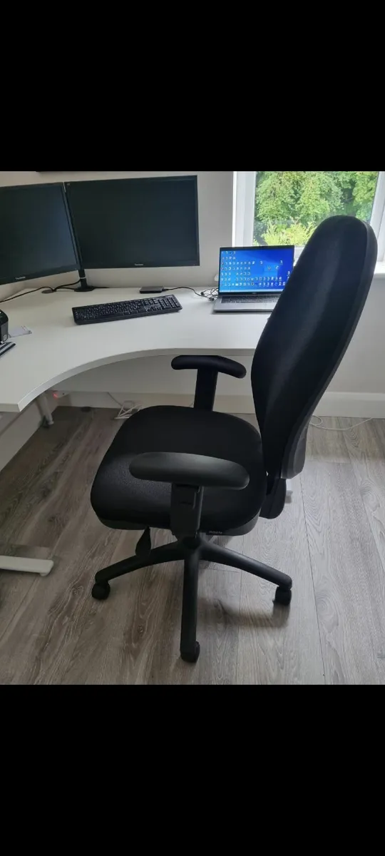 Office Desk & Chair