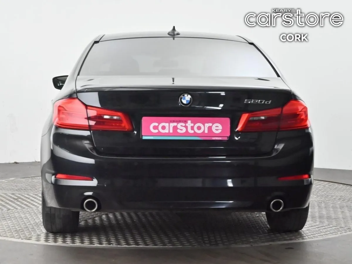 BMW 5 Series 520d SE 18  Auto - Image 4