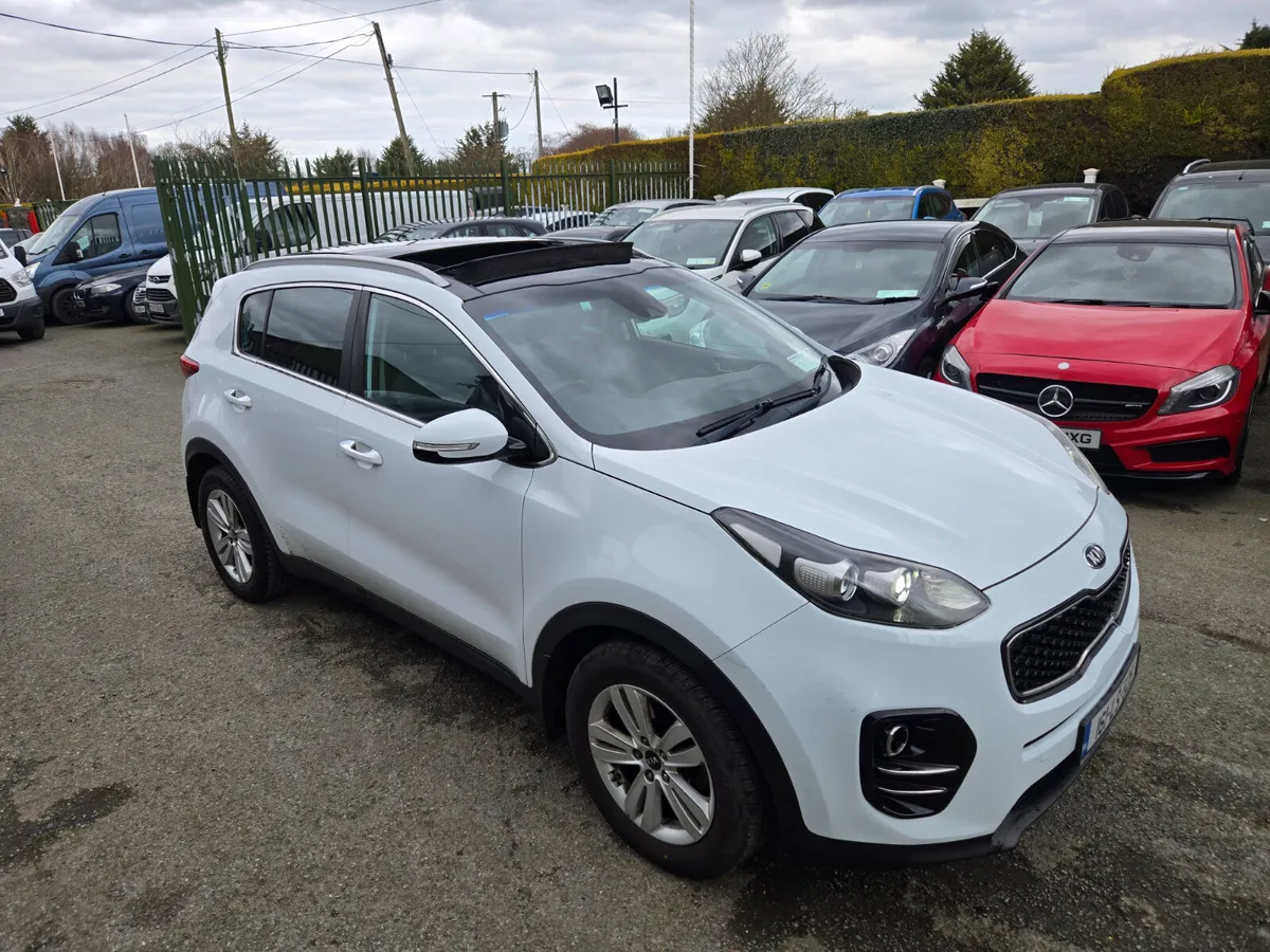 Kia Sportage 2016 EXS Panoramic roof - Image 1