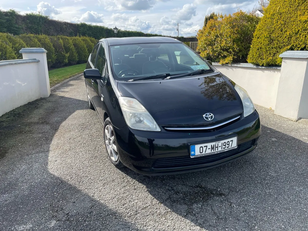 07 Toyota Prius 1.5 auto hybrid nct 2/26 - Image 2