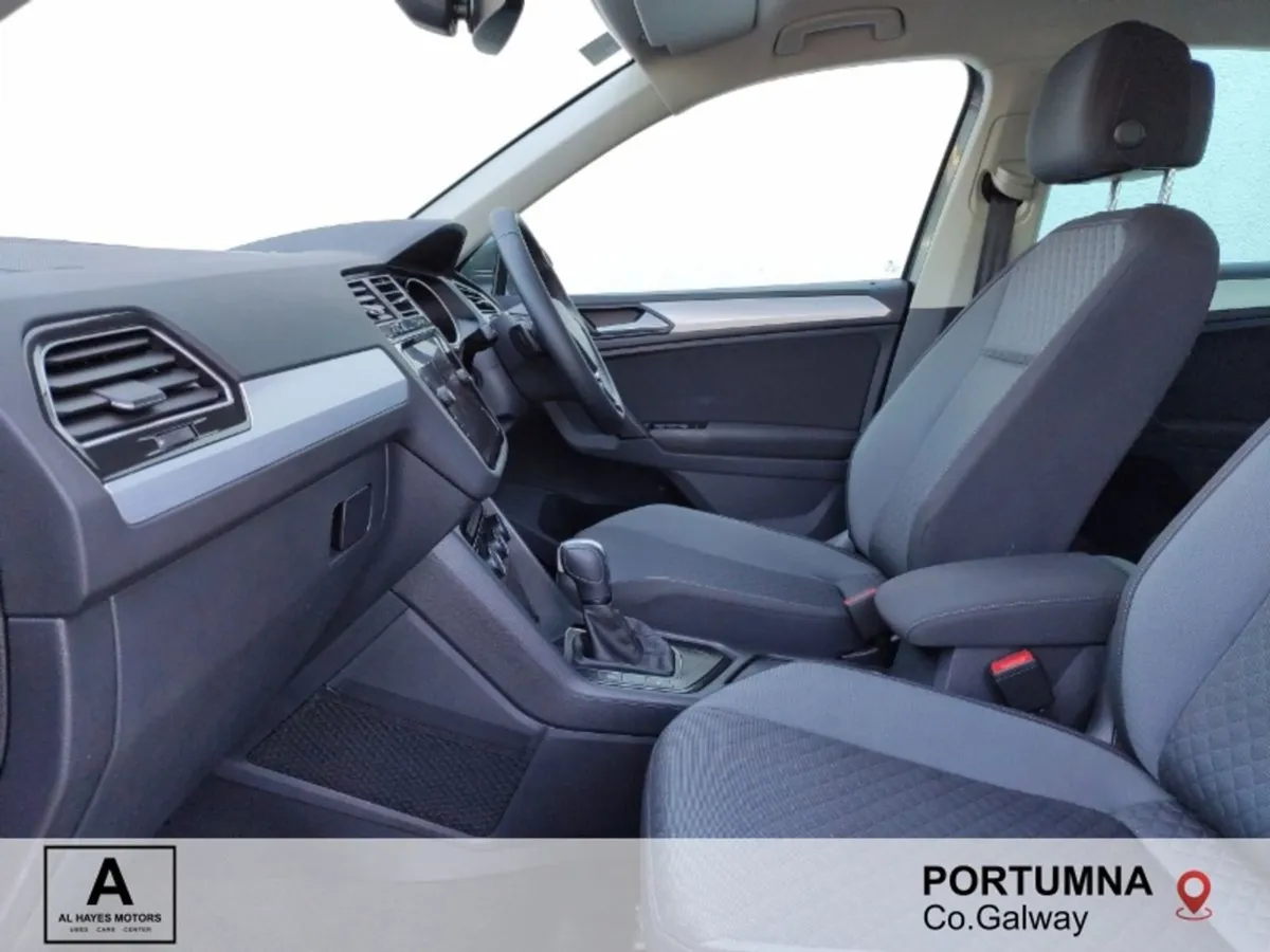 Volkswagen Tiguan Automatic Comfortline 2.0 TDI 1 - Image 4