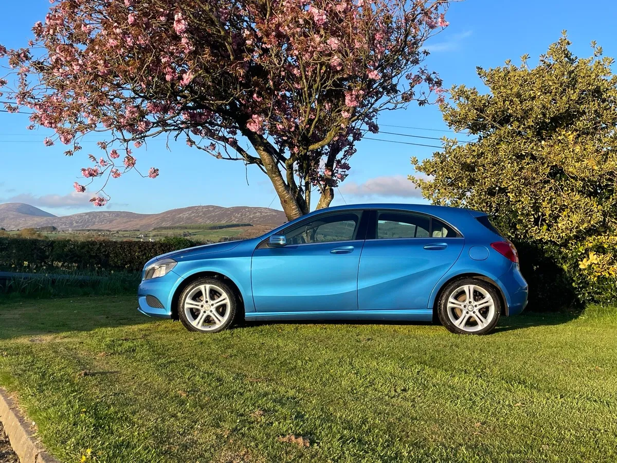 Mercedes A160 URBAN - Image 2