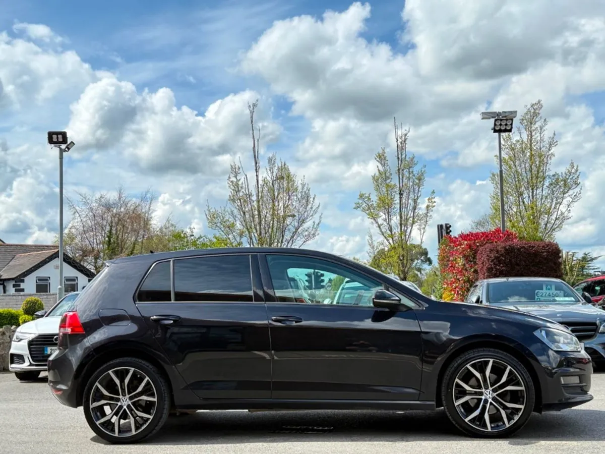 Volkswagen Golf 1.6 TDI Match Edition BMT 5DR  hi - Image 4