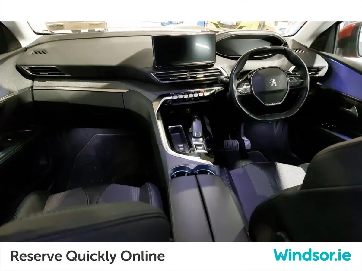 Peugeot 5008 1.5 Bluehdi 130bhp Allure Auto - Image 4