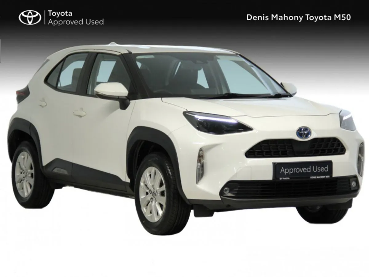 Toyota Yaris Cross Luna Hybrid Auto - Image 1