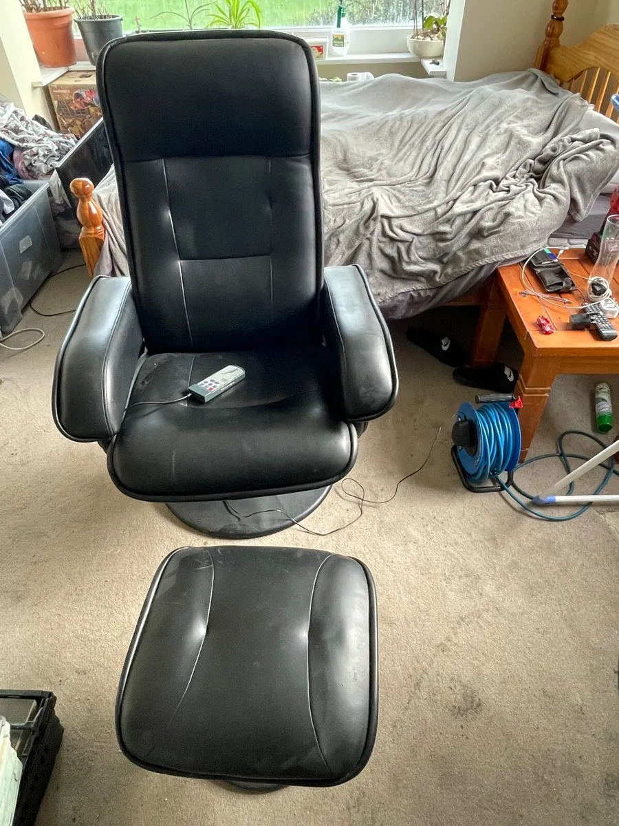Massage chair and foot rest €60 - Image 1