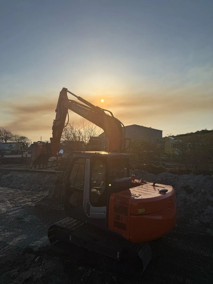 7 tonne Hire with driver - Image 2