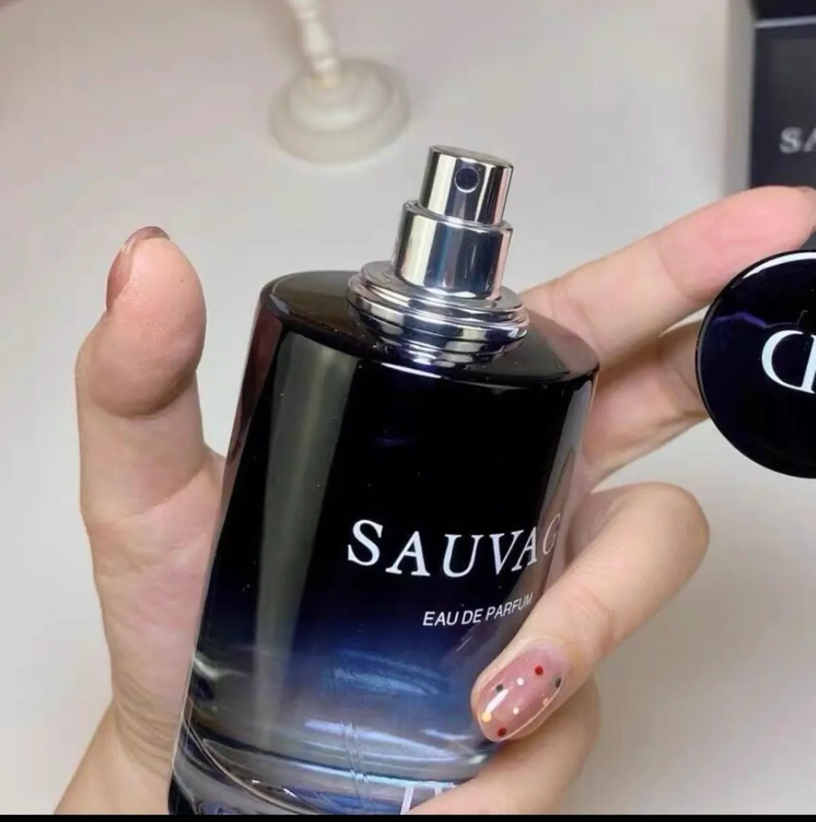 Dior perfume - Image 2