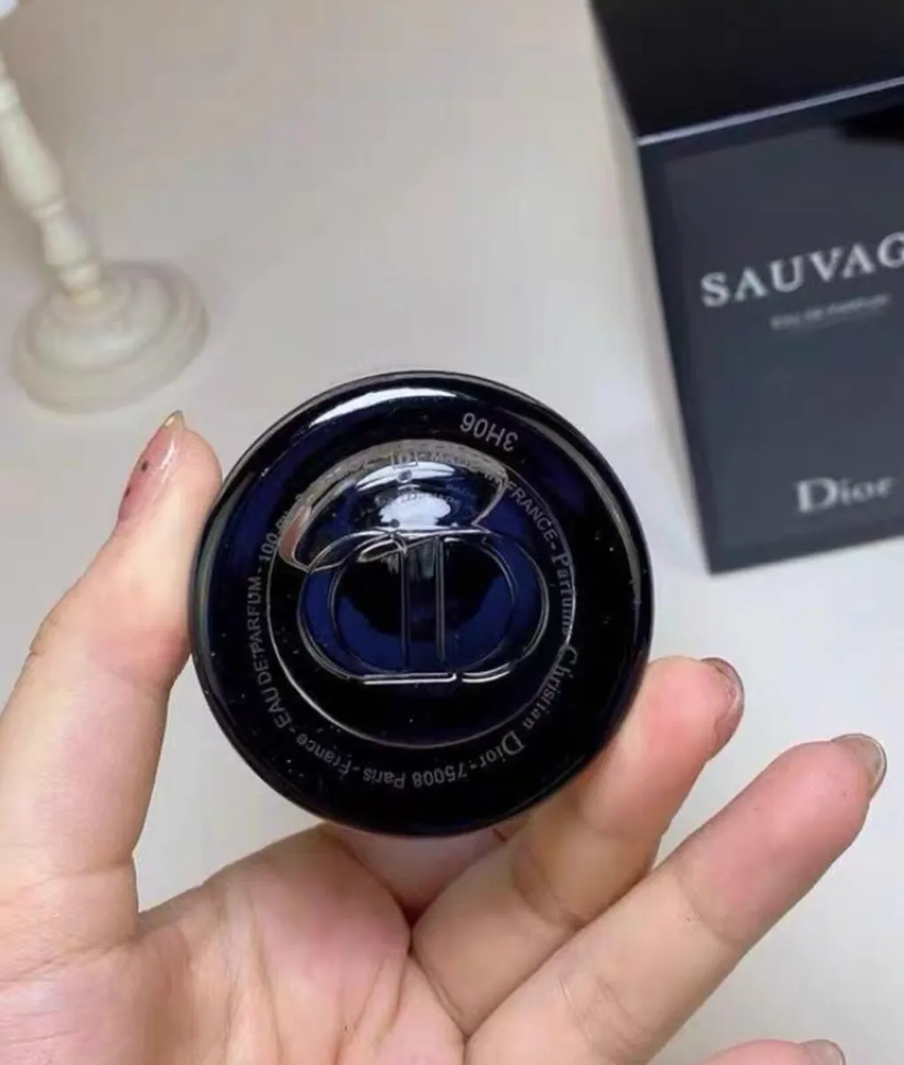 Dior perfume - Image 3