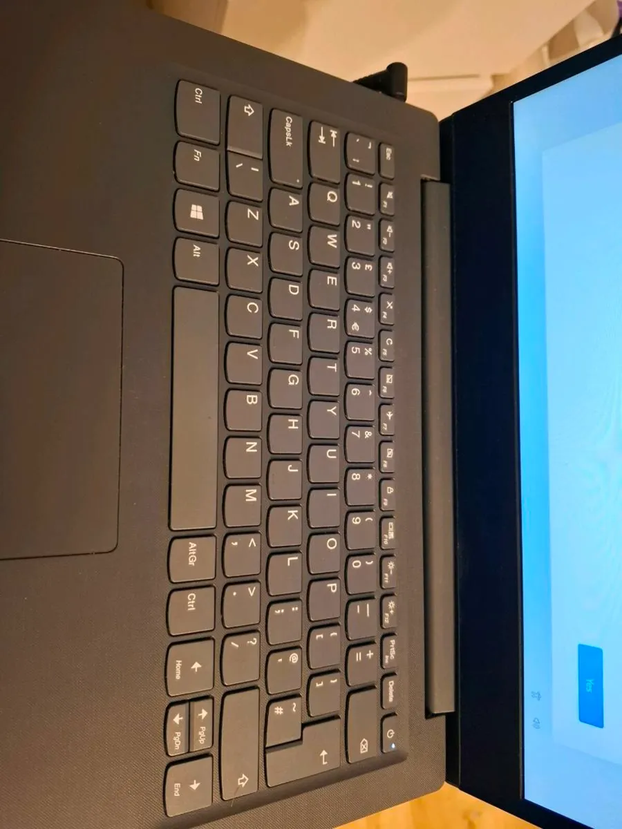 Lenovo Laptop - Image 3