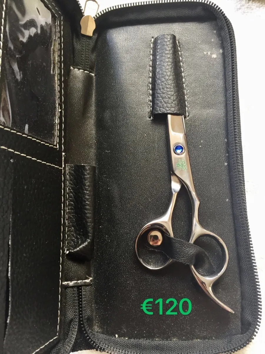 Hairdresser equipment - Image 3