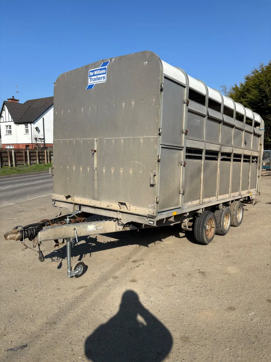 Ifor Williams 14ft cattle trailer - Image 1