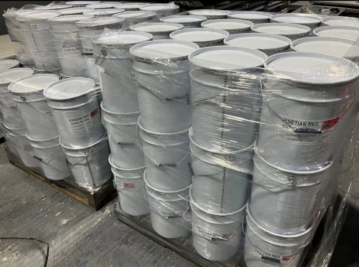 Oil base oxide paint available 20ltr - Image 1