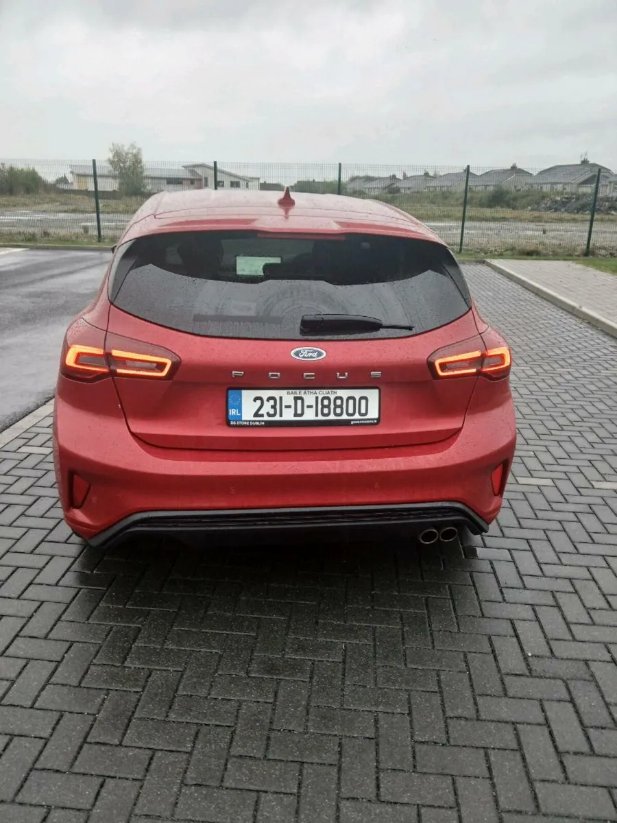 Ford focus 231/// ST line also taxed/// low kms - Image 4