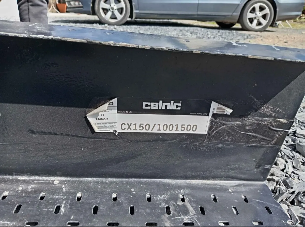Catnic corner lintel - Image 3