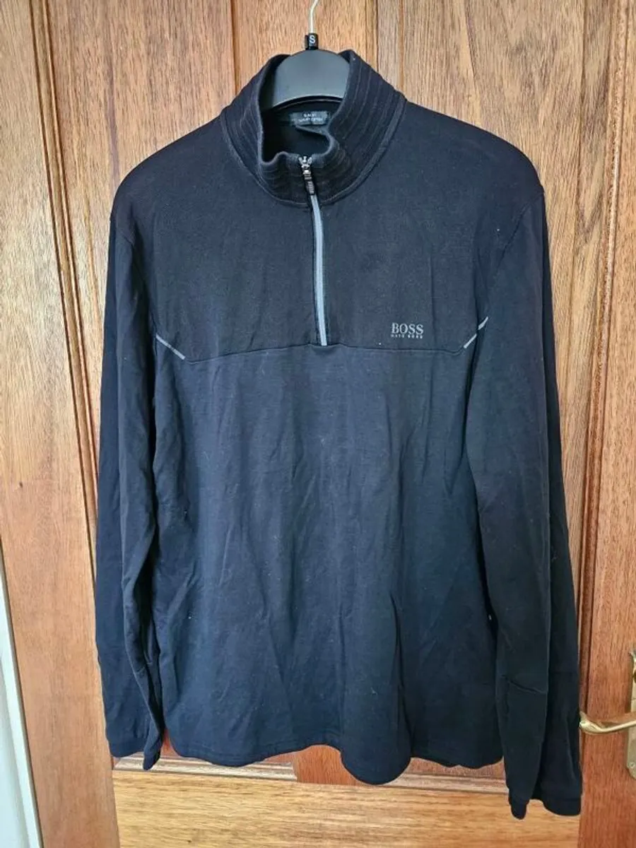Boss half-zip top