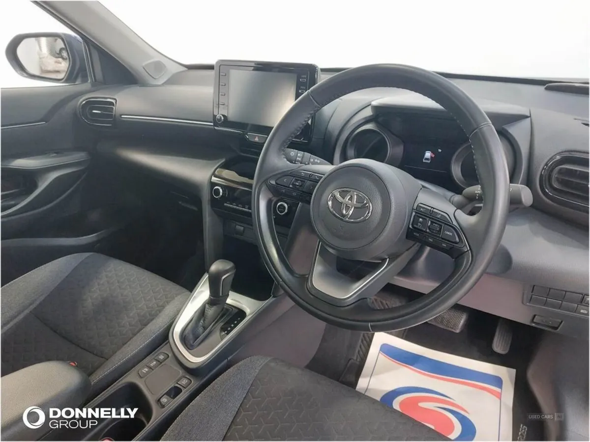 Toyota Yaris Cross 1.5 Hybrid Icon 5dr CVT - Image 4
