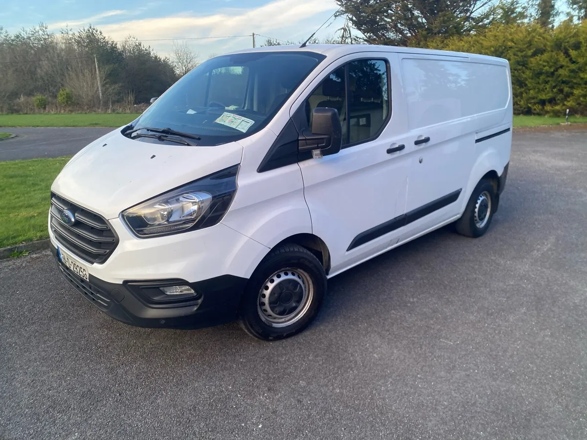 191 FORD TRANSIT CUSTOM - Image 1