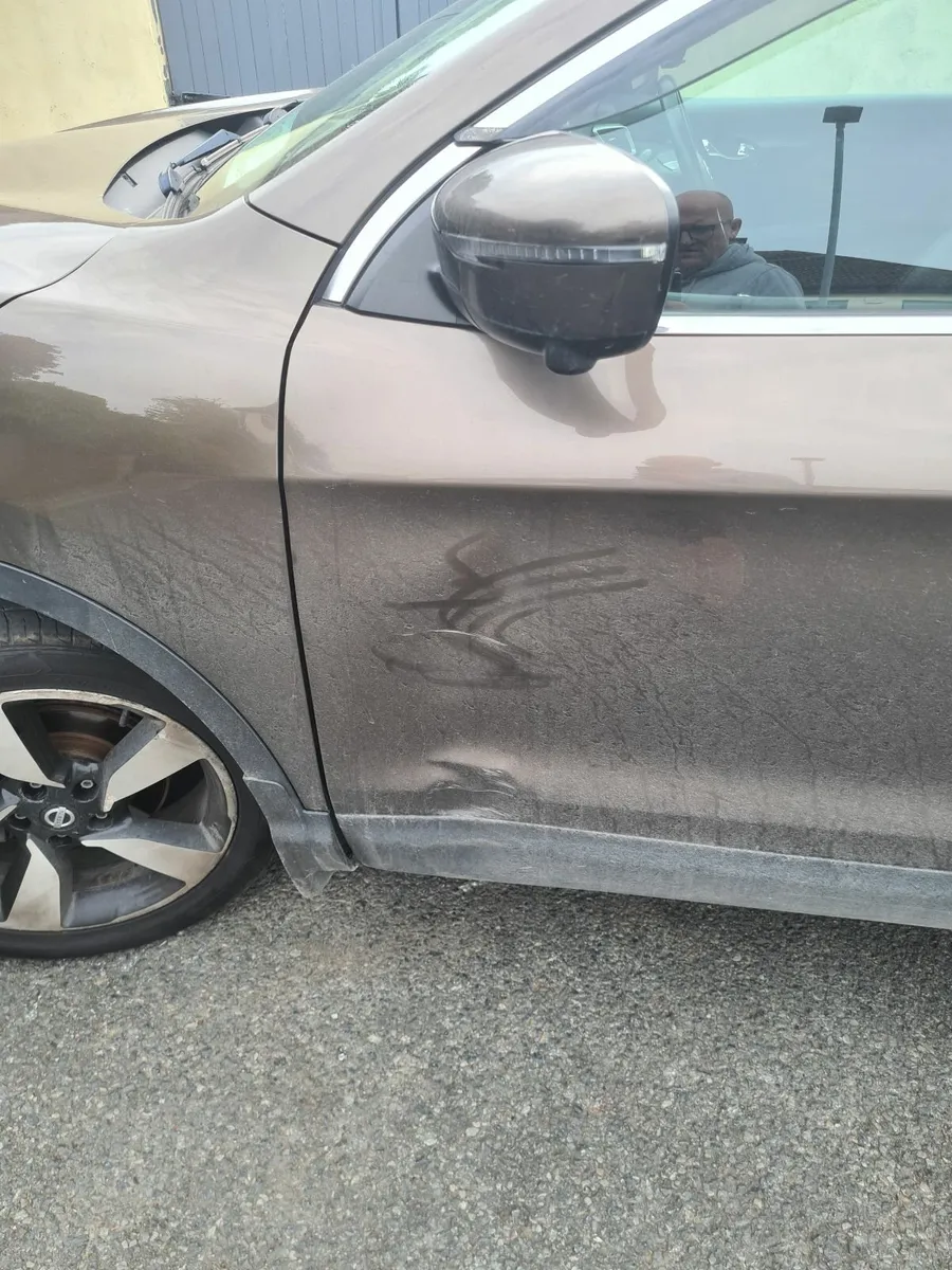 Nissan Qashqai 2017 - Image 2
