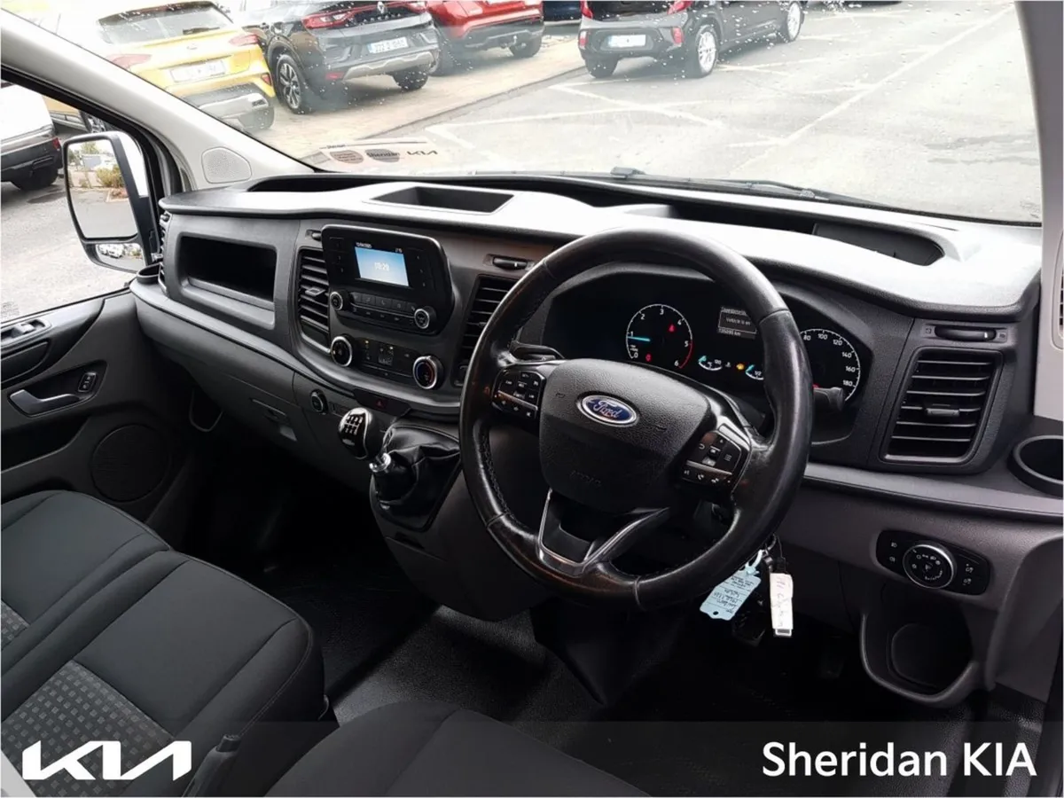 Ford Transit Custom 300 LWB Trend 2.0 130 - Image 2