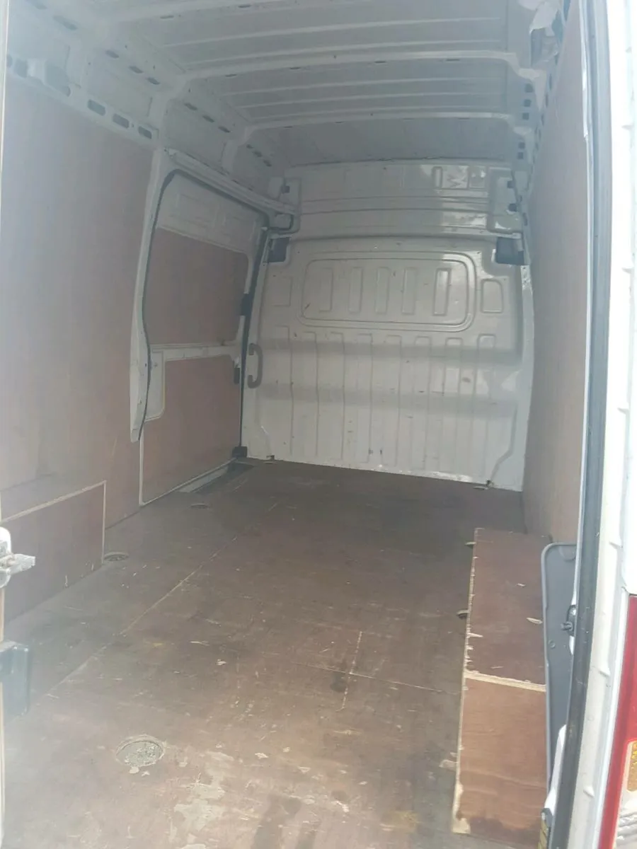 Ldv (Electric) ev80 van - Image 4