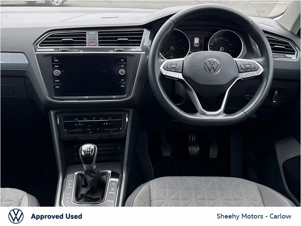 Volkswagen Tiguan 2.0 TDI 122HP Life - Image 2