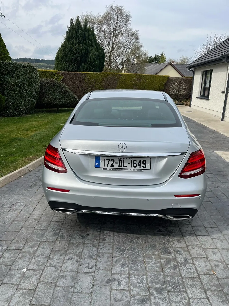 172 Mercedes-Benz e-class AMG line Diesel - Image 4