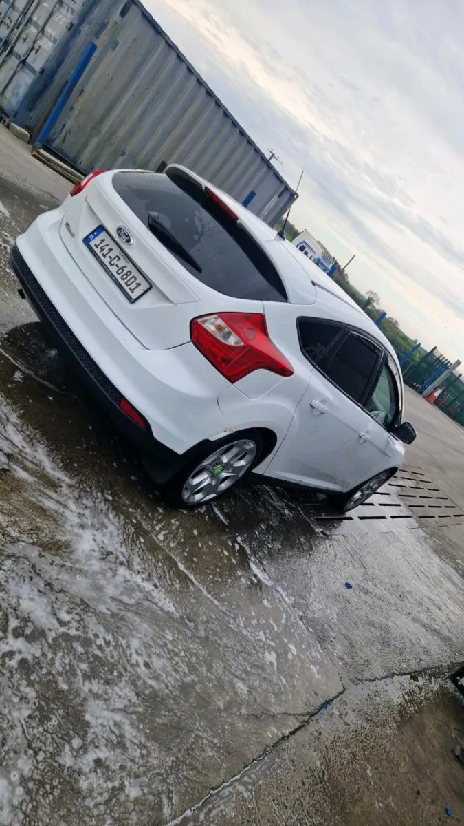 Ford focus with fail sheet - Image 1