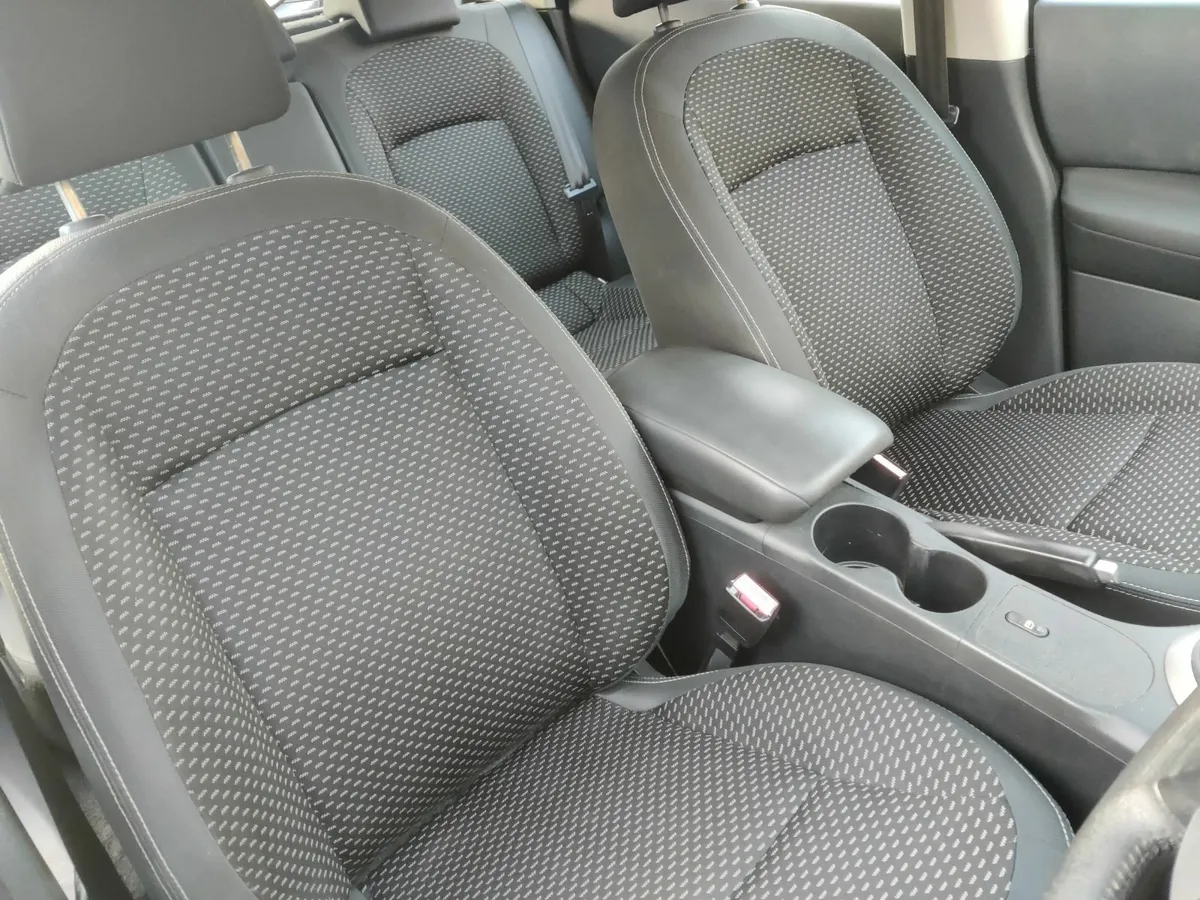 Nissan Qashqai 2010 - Image 3