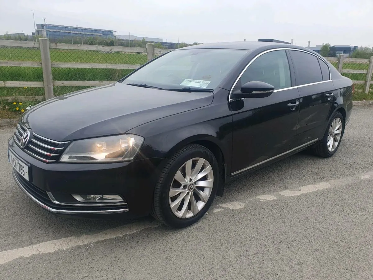 2011 volkswagen passat 2.0 dsl mint - Image 3