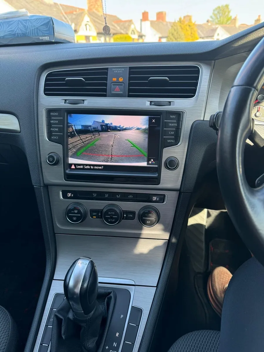 2014 (142) Volkswagen Golf 1.2L - Image 3