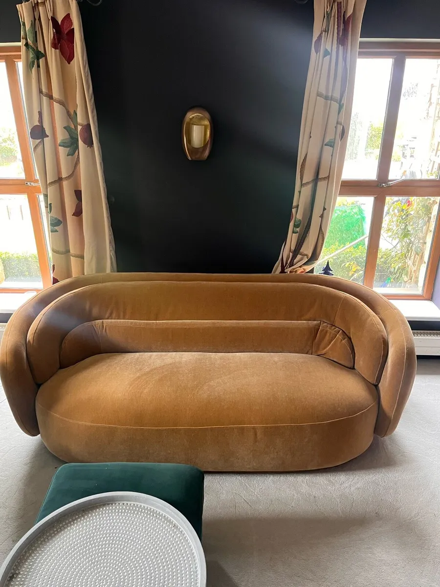 Couch - Image 1