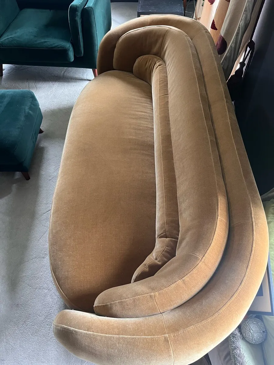 Couch - Image 3