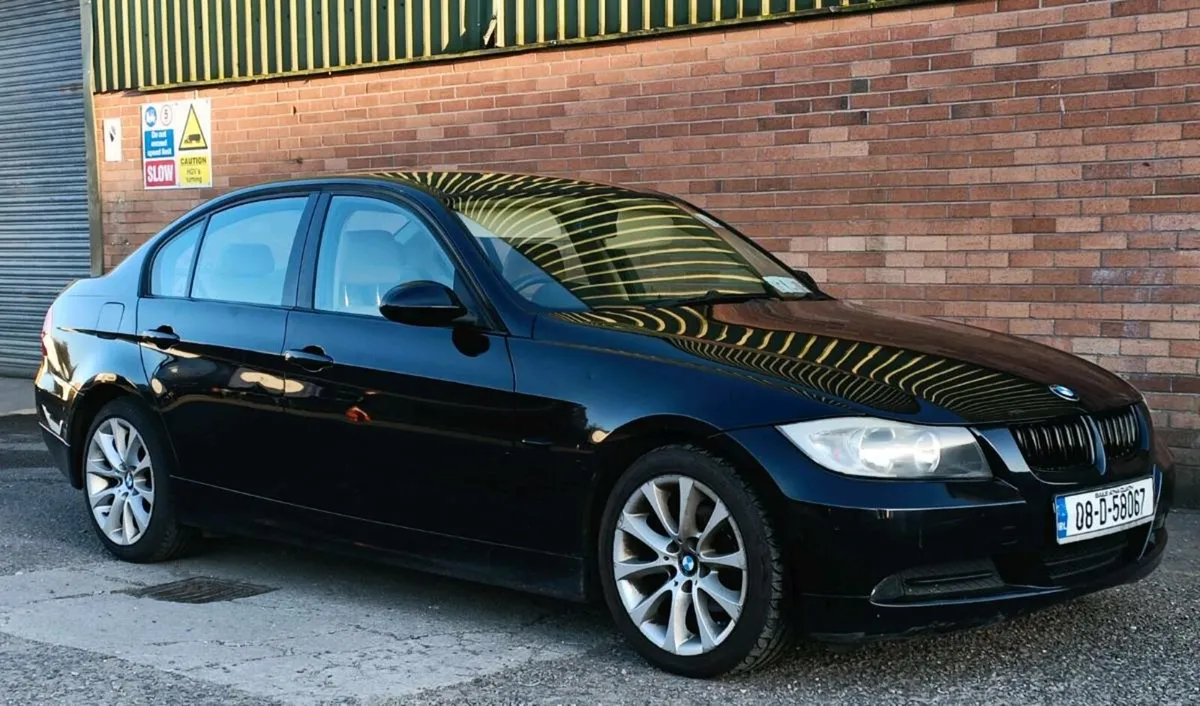 BMW 318 NCT!! Lowe mileage!! - Image 1